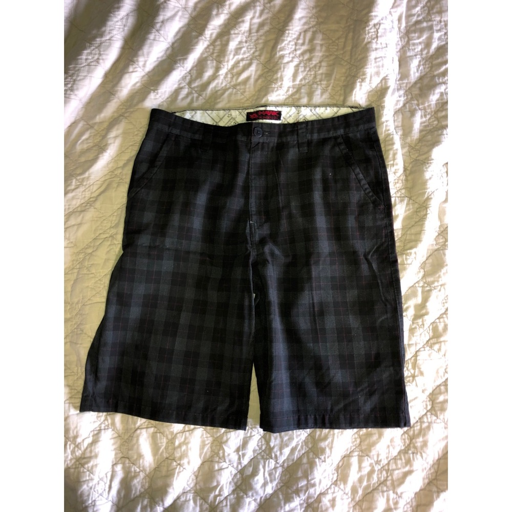 Men’s Tony Hawk shorts